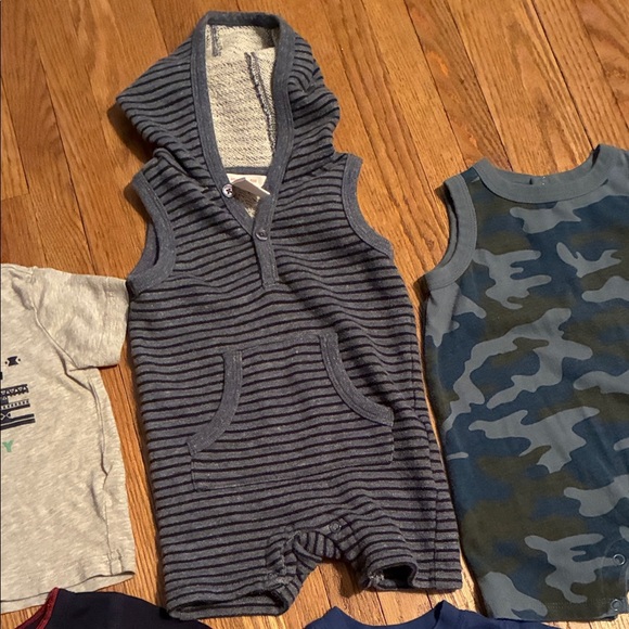 Assorted Kids Rompers and Tees- Gray, Blue, Green - Picture 4 of 11